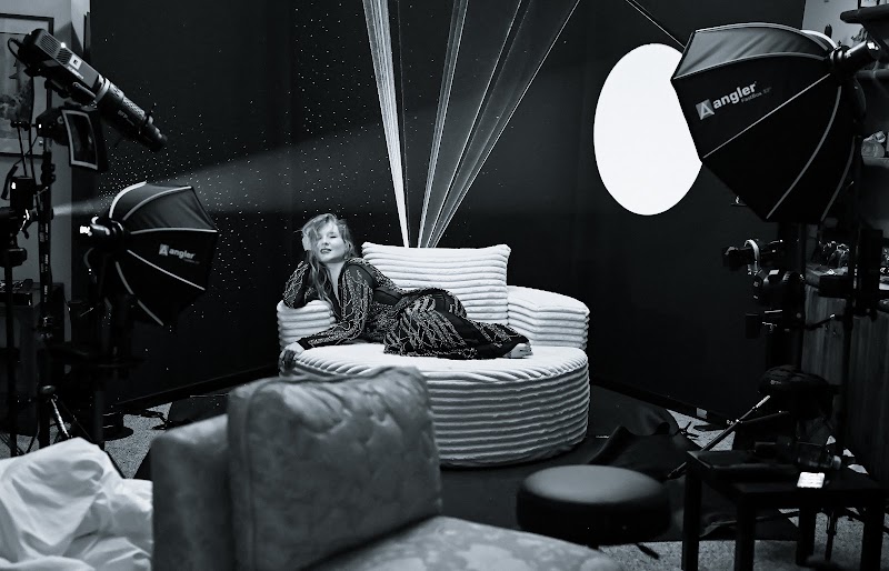 Behind-the-scenes photograph
